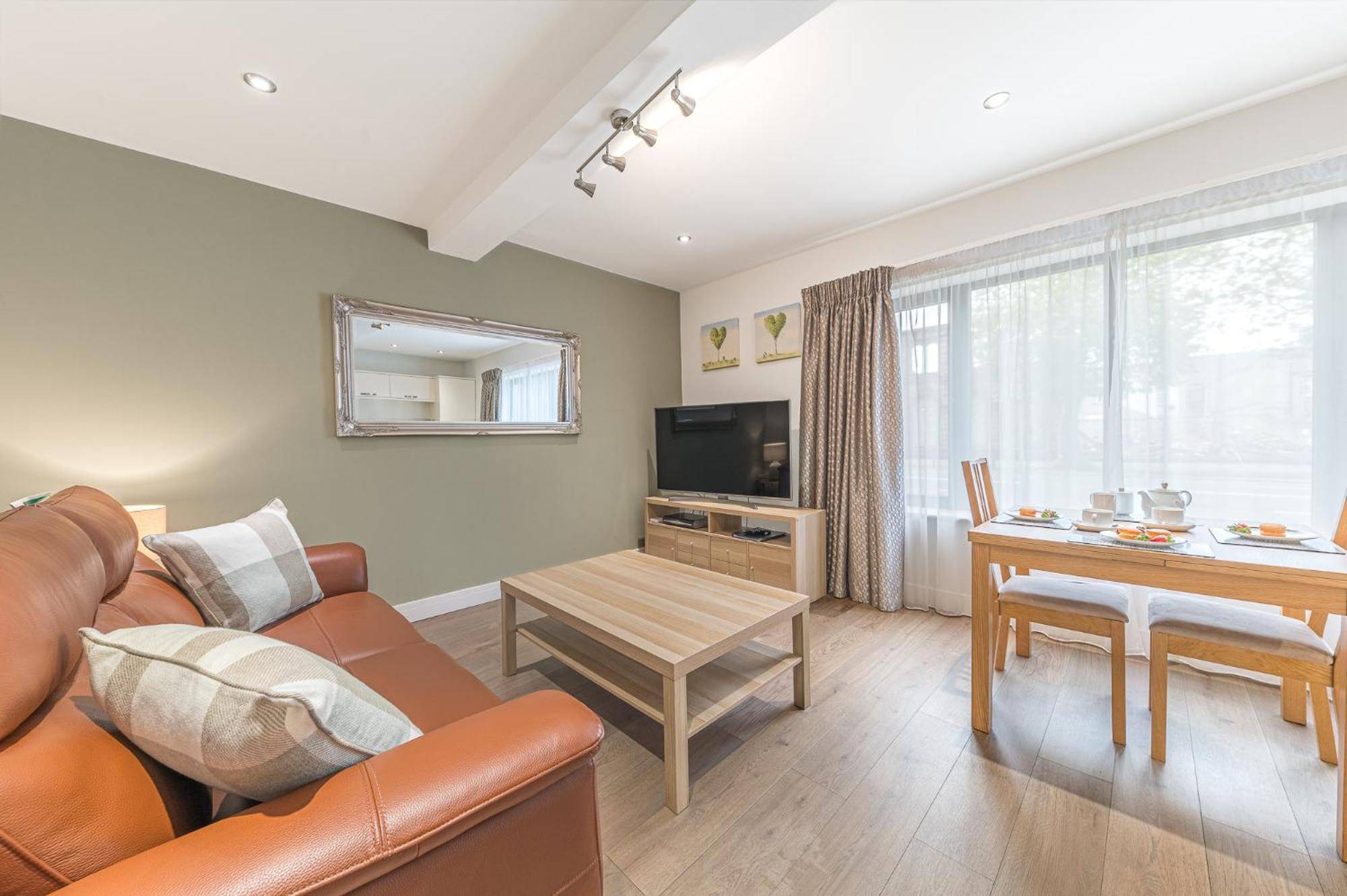 Abbey Apartments Modern Aparthotel For Tourists & Professionals Barrow-in-Furness Extérieur photo
