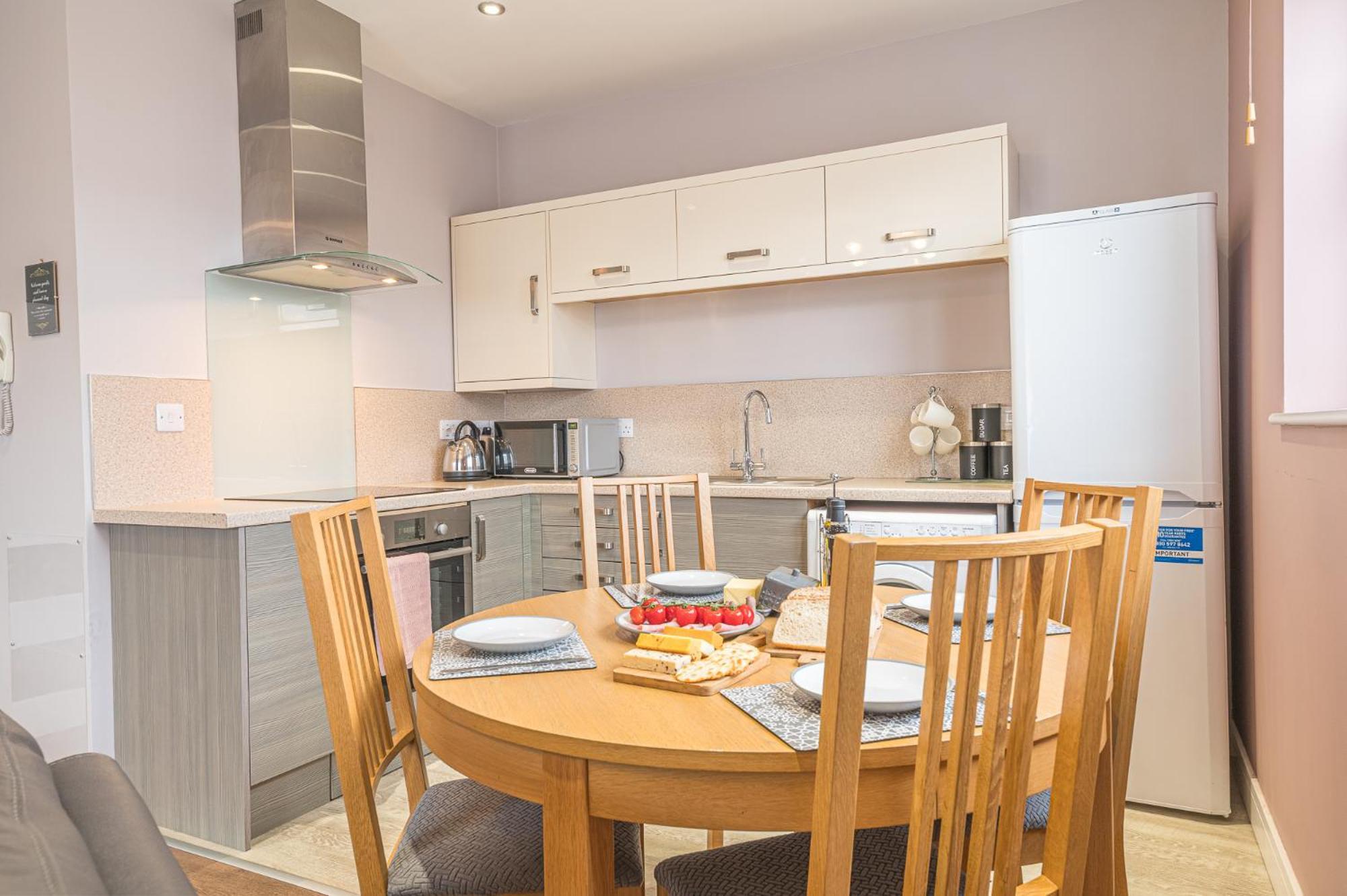 Abbey Apartments Modern Aparthotel For Tourists & Professionals Barrow-in-Furness Extérieur photo