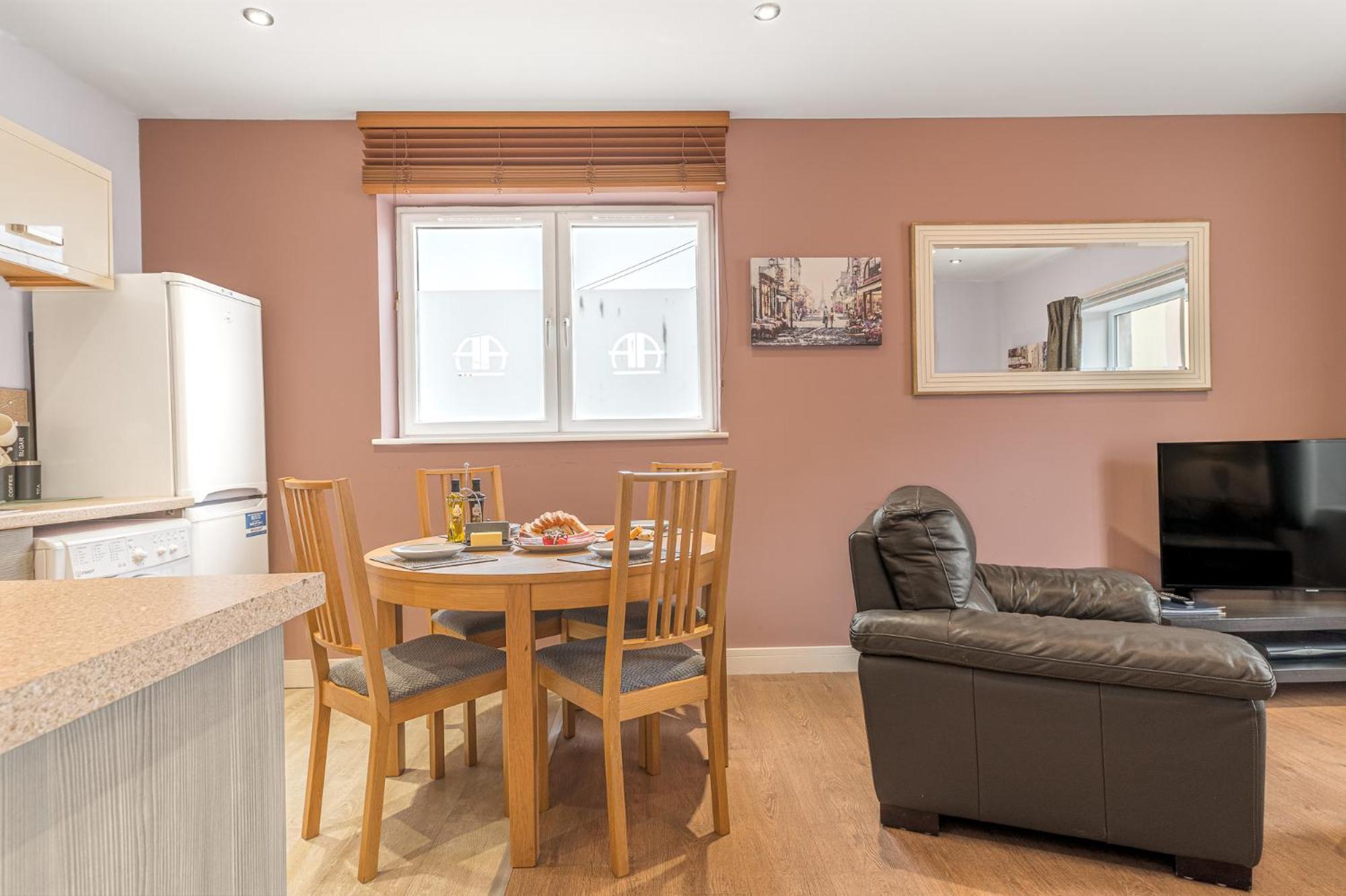 Abbey Apartments Modern Aparthotel For Tourists & Professionals Barrow-in-Furness Extérieur photo